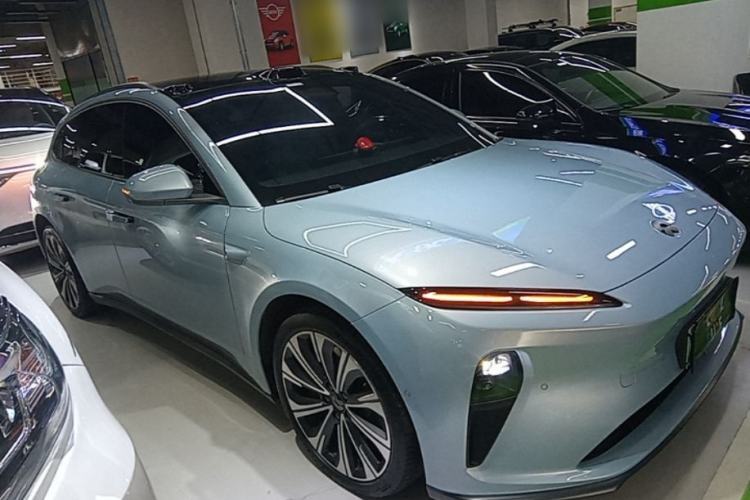 Used Nio ET5T 2024 75kWh Touring Front Right 45 Deg