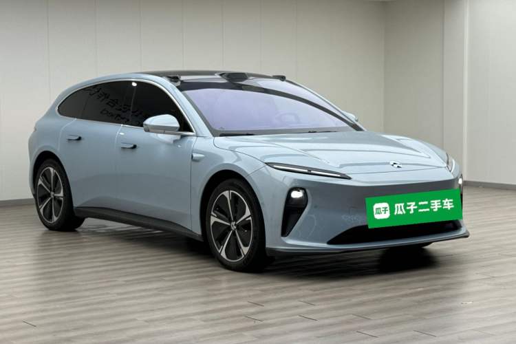 Used Nio ET5T 2024 75kWh Touring Front Right 45 Deg