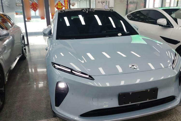 Used Nio ET5T 2024 75kWh Touring Front Right 45 Deg