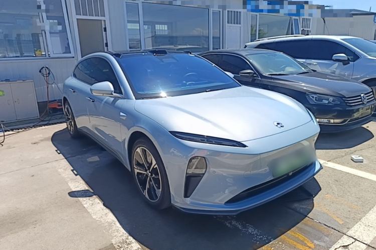 Used Nio ET5T 2024 75kWh Touring Front Right 45 Deg
