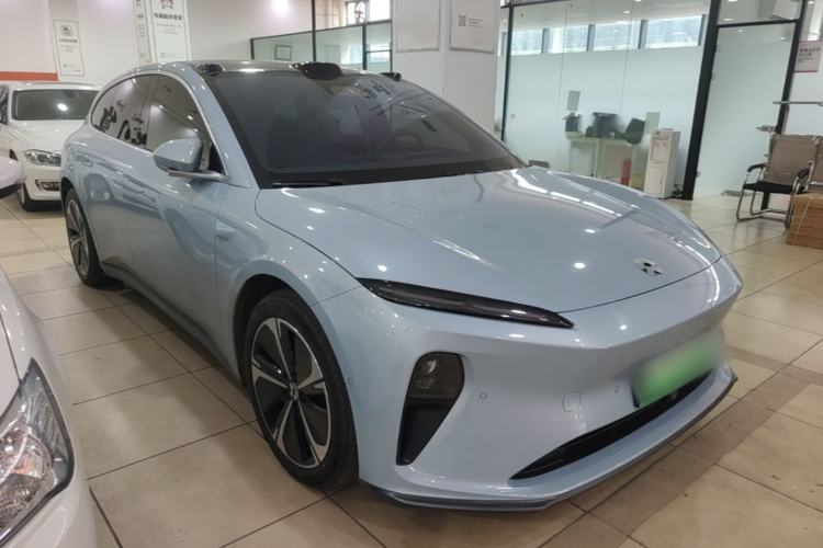 Used Nio ET5T 2024 75kWh Touring Front Right 45 Deg