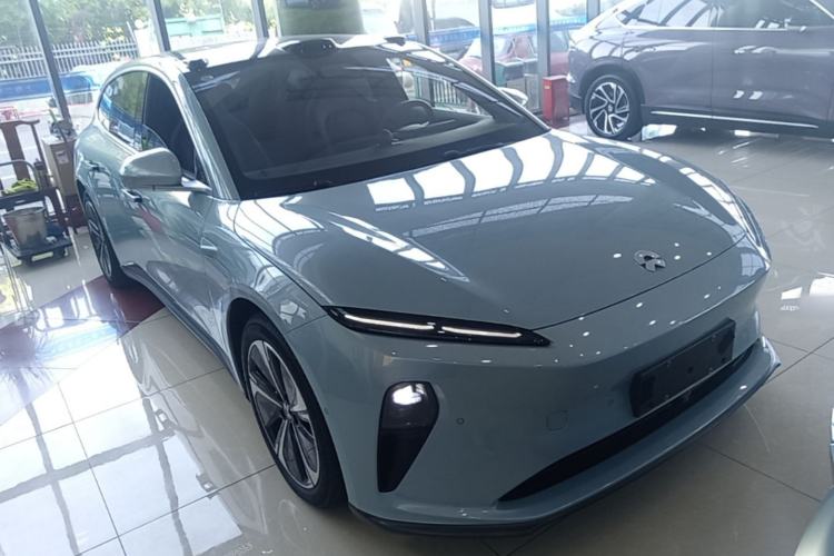 Used Nio ET5T 2024 75kWh Touring Front Right 45 Deg