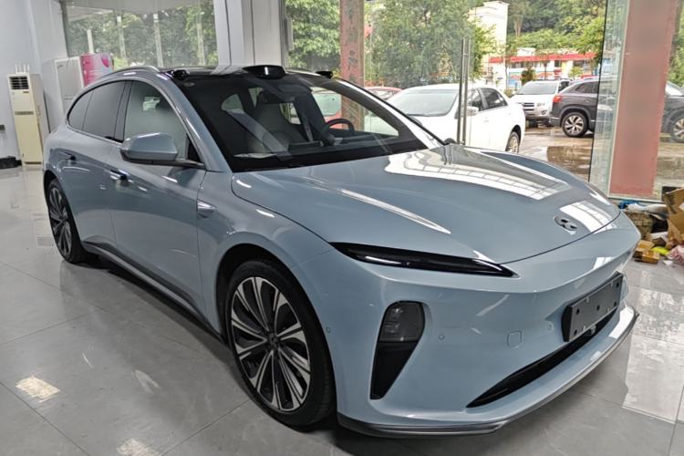 Used Nio ET5T 2024 75kWh Touring Front Right 45 Deg