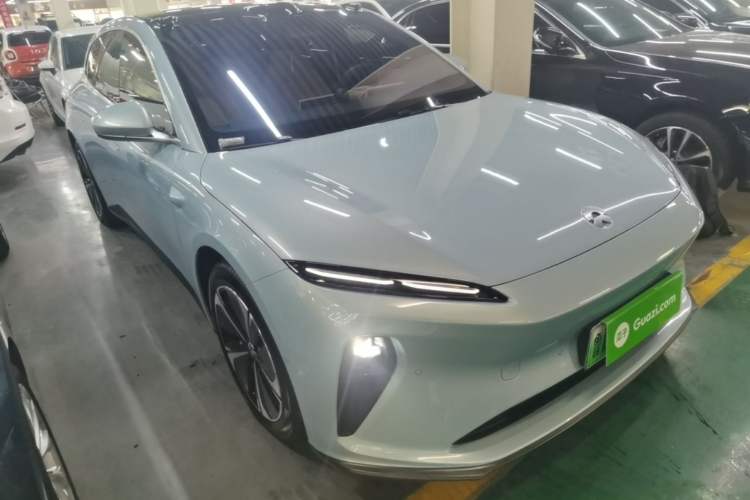 Used Nio ET5T 2024 75kWh Touring Front Right 45 Deg