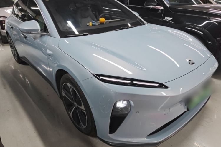 Used Nio ET5T 2024 75kWh Touring Front Right 45 Deg