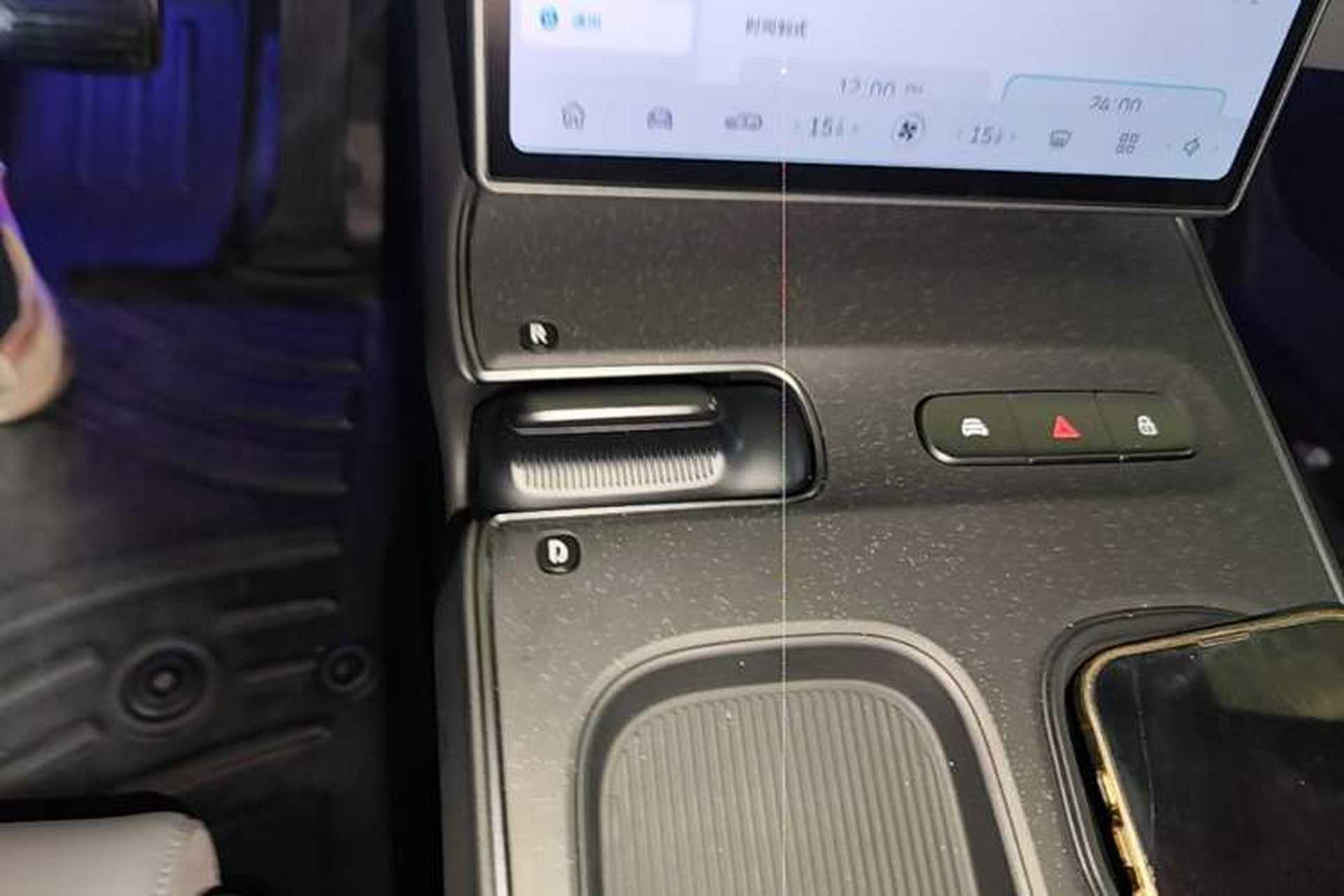 Used Nio ET5T 2024 75kWh Touring Gear Lever