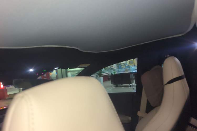 Used Nio ET5T 2024 75kWh Touring Headliner
