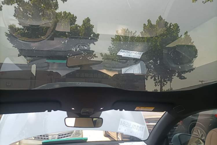 Used Nio ET5T 2024 75kWh Touring Headliner