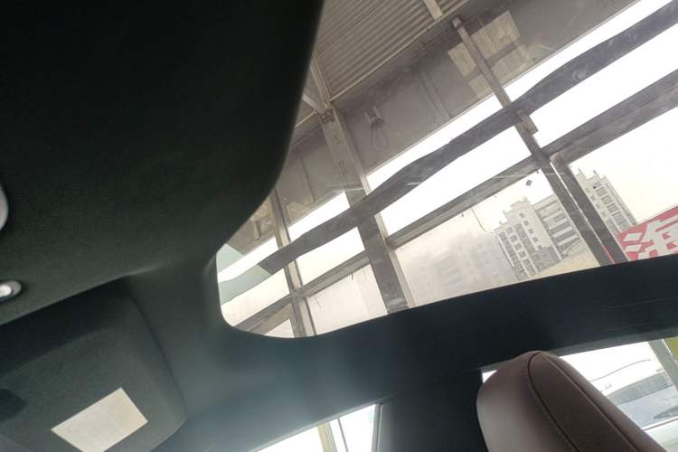 Used Nio ET5T 2024 75kWh Touring Headliner