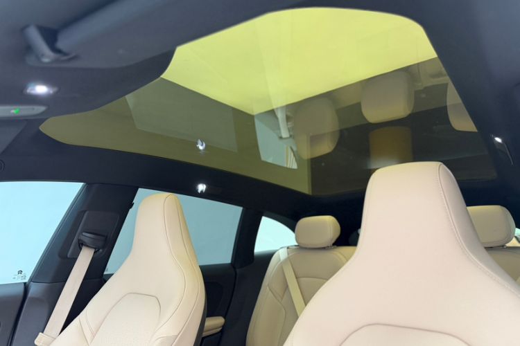 Used Nio ET5T 2024 75kWh Touring Headliner