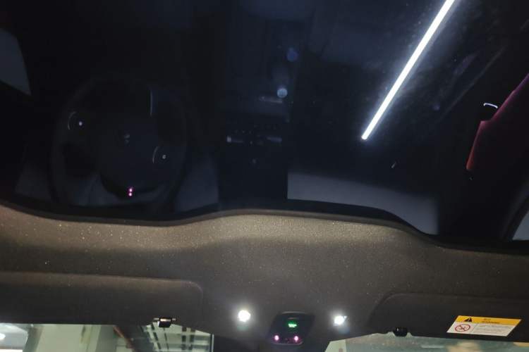 Used Nio ET5T 2024 75kWh Touring Headliner