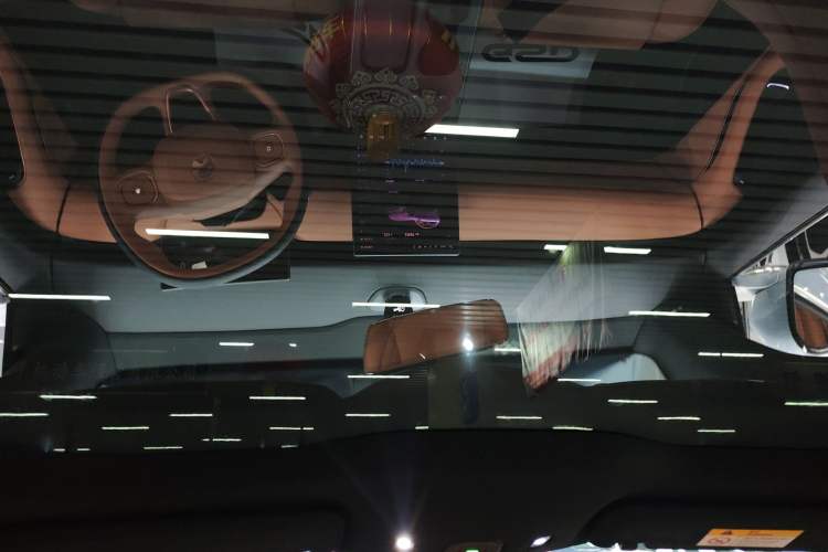 Used Nio ET5T 2024 75kWh Touring Headliner