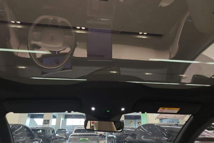 Used Nio ET5T 2024 75kWh Touring Headliner