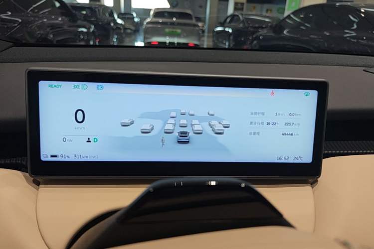 Used Nio ET5T 2024 75kWh Touring Instrument Cluster