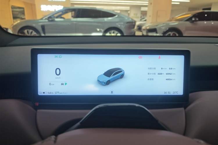 Used Nio ET5T 2024 75kWh Touring Instrument Cluster