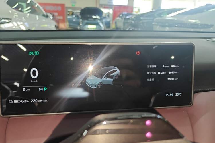 Used Nio ET5T 2024 75kWh Touring Instrument Cluster