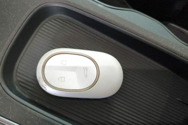 Used Nio ET5T 2024 75kWh Touring Interior 1