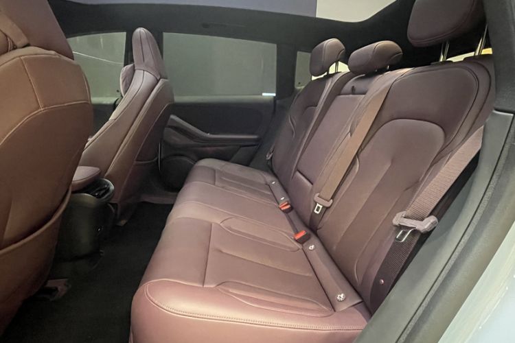 Used Nio ET5T 2024 75kWh Touring Interior 10