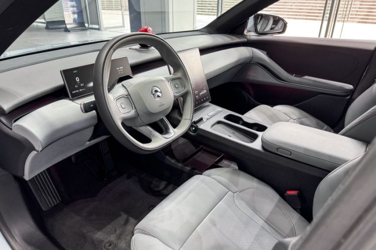 Used Nio ET5T 2024 75kWh Touring Interior 2