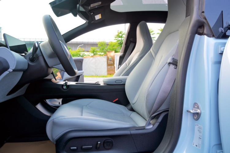 Used Nio ET5T 2024 75kWh Touring Interior 2