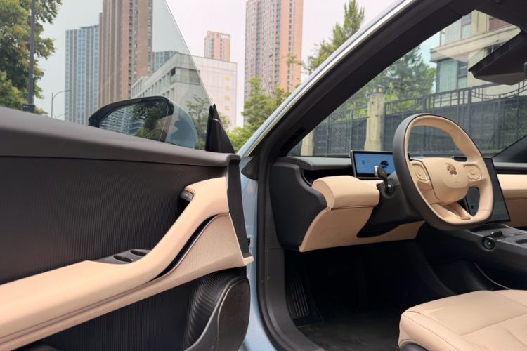 Used Nio ET5T 2024 75kWh Touring Interior 2