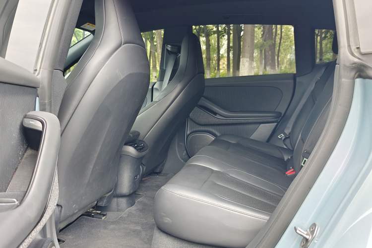 Used Nio ET5T 2024 75kWh Touring Interior 2