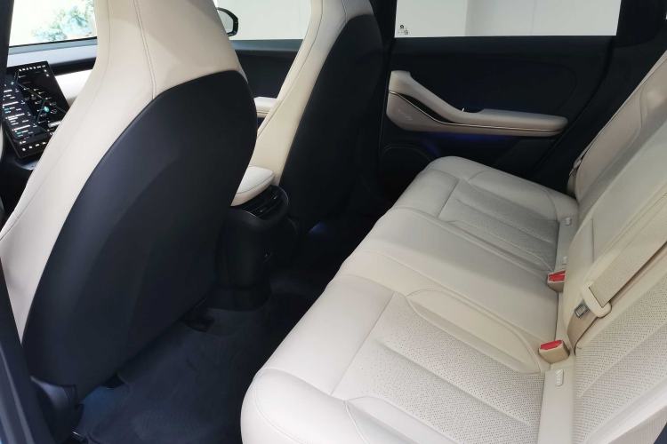 Used Nio ET5T 2024 75kWh Touring Interior 3