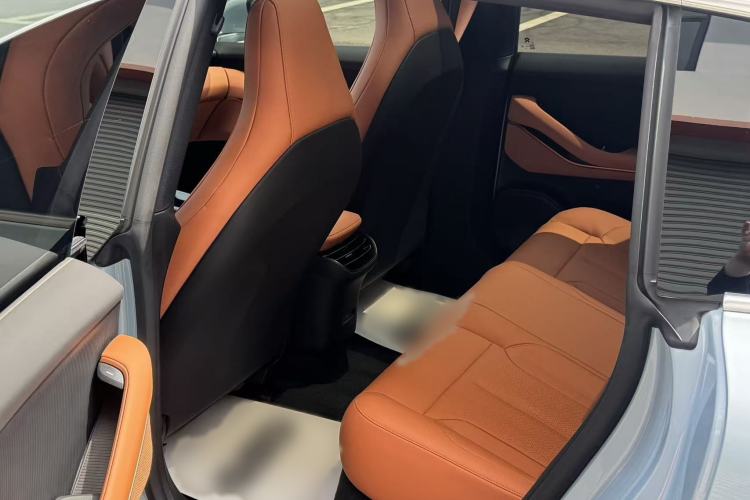 Used Nio ET5T 2024 75kWh Touring Interior 4