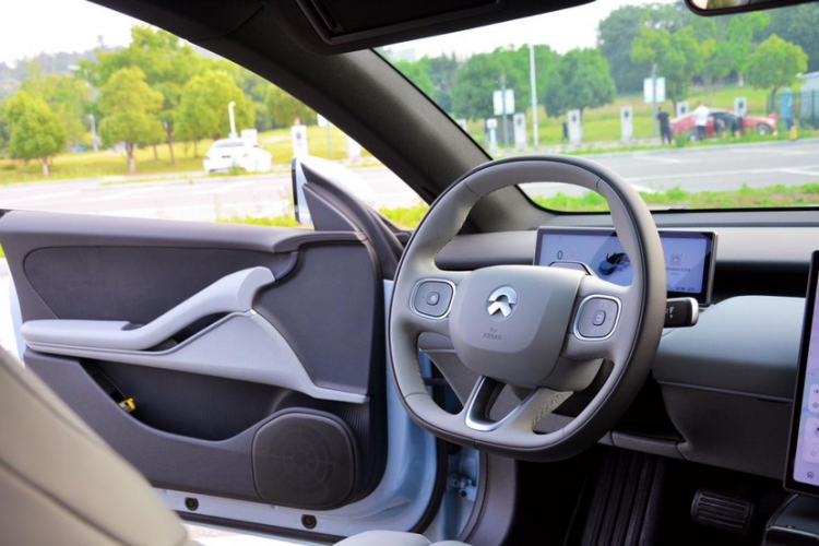 Used Nio ET5T 2024 75kWh Touring Interior 5