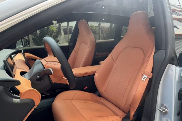 Used Nio ET5T 2024 75kWh Touring Interior 5
