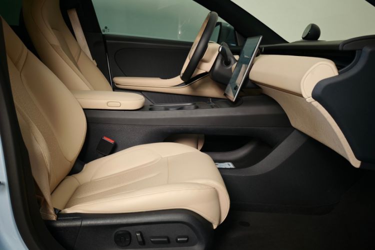 Used Nio ET5T 2024 75kWh Touring Interior 5