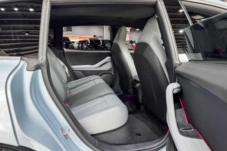 Used Nio ET5T 2024 75kWh Touring Interior 6
