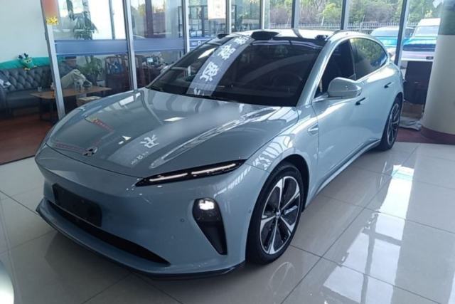 Used Nio ET5T 2024 75kWh Touring