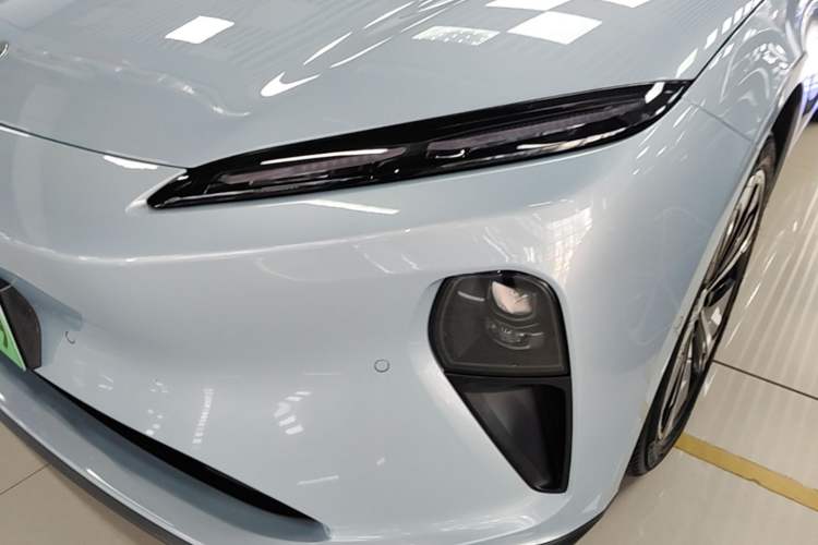 Used Nio ET5T 2024 75kWh Touring Left Front Headlight