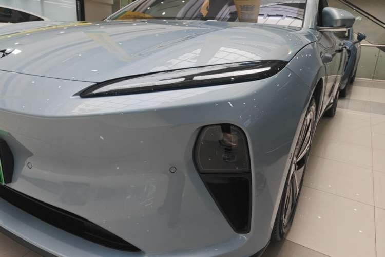 Used Nio ET5T 2024 75kWh Touring Left Front Headlight