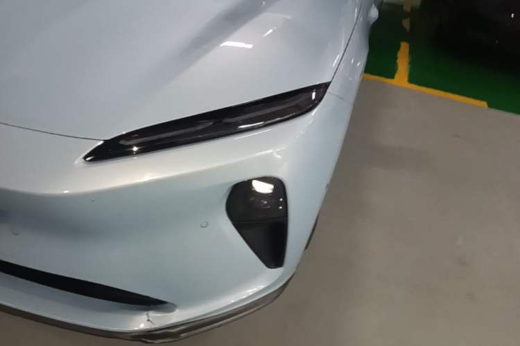 Used Nio ET5T 2024 75kWh Touring Left Front Headlight