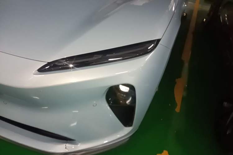 Used Nio ET5T 2024 75kWh Touring Left Front Headlight