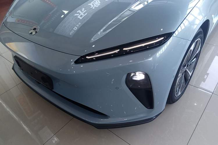 Used Nio ET5T 2024 75kWh Touring Left Front Headlight