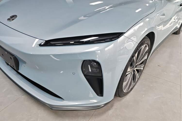 Used Nio ET5T 2024 75kWh Touring Left Front Headlight