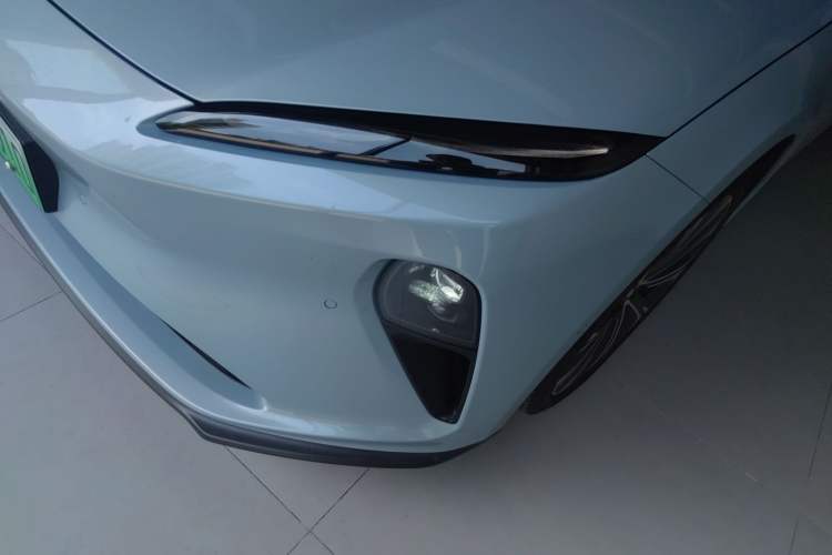 Used Nio ET5T 2024 75kWh Touring Left Front Headlight