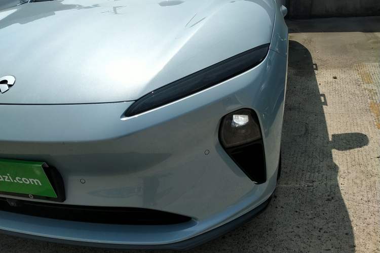 Used Nio ET5T 2024 75kWh Touring Left Front Headlight