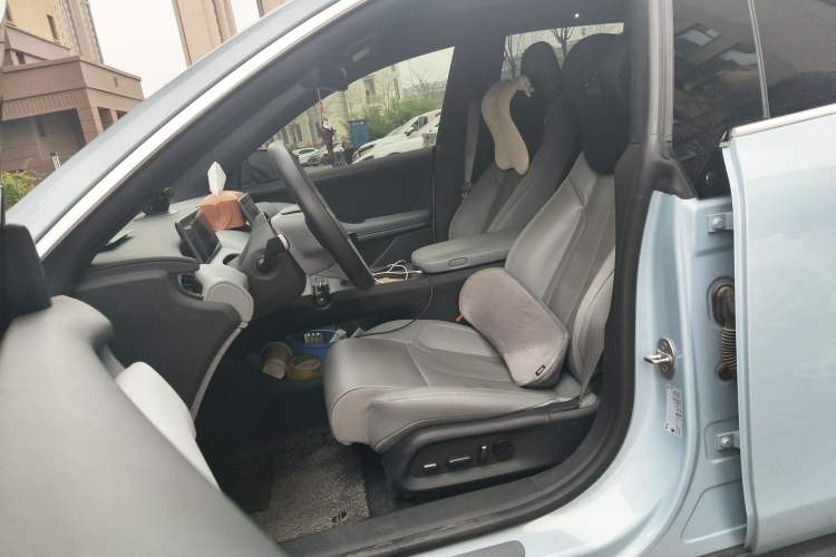 Used Nio ET5T 2024 75kWh Touring Left Front Seat