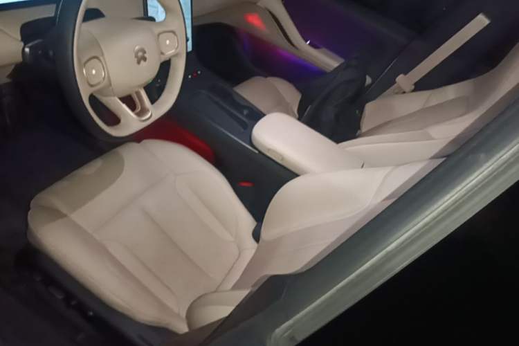 Used Nio ET5T 2024 75kWh Touring Left Front Seat
