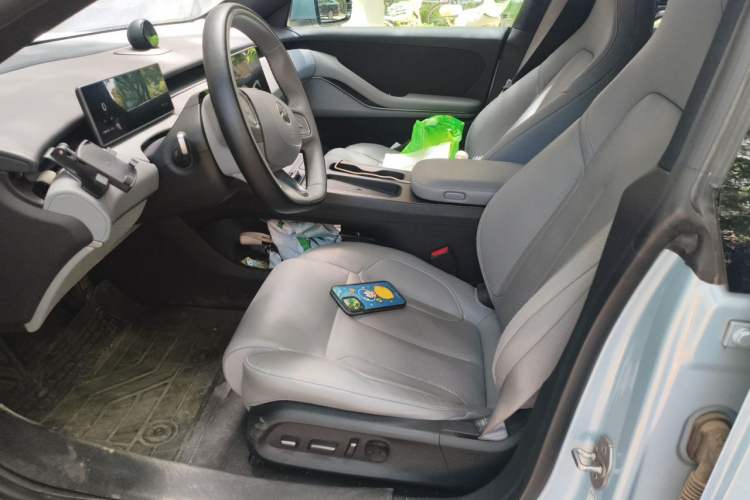 Used Nio ET5T 2024 75kWh Touring Left Front Seat