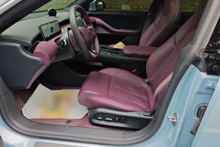 Used Nio ET5T 2024 75kWh Touring Left Front Seat