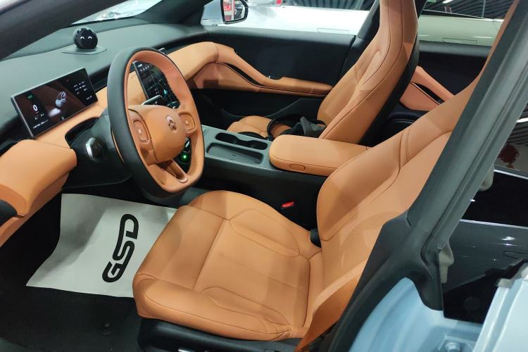 Used Nio ET5T 2024 75kWh Touring Left Front Seat