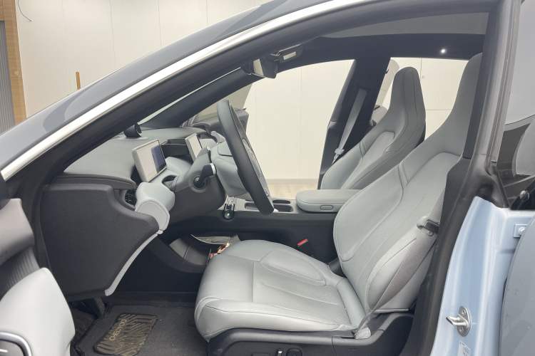 Used Nio ET5T 2024 75kWh Touring Left Front Seat