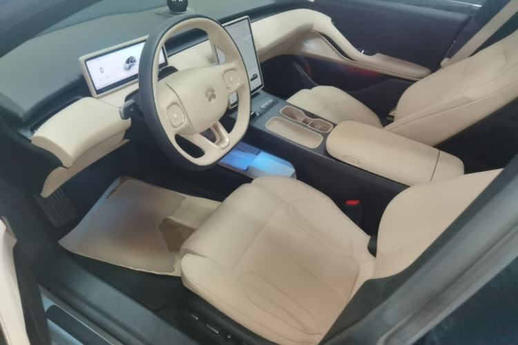 Used Nio ET5T 2024 75kWh Touring Left Front Seat