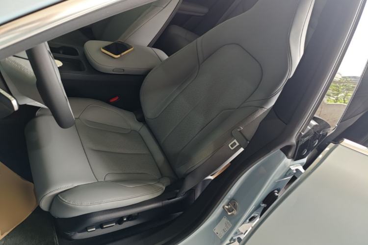 Used Nio ET5T 2024 75kWh Touring Left Front Seat