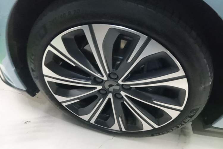 Used Nio ET5T 2024 75kWh Touring Left Front Wheel Hub